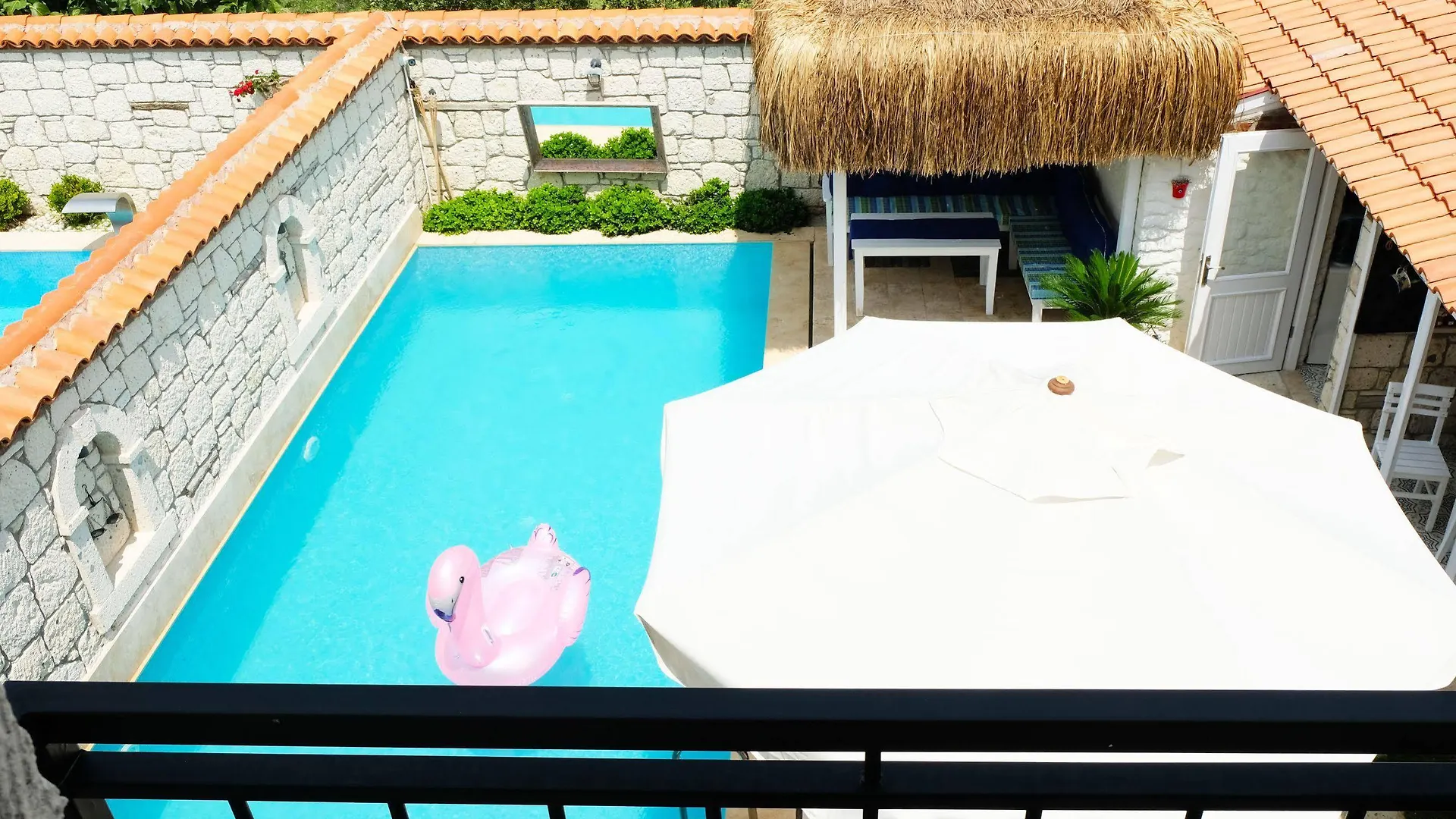 Villa Bade Otel Alacatiイズミル 3*, イズミル
