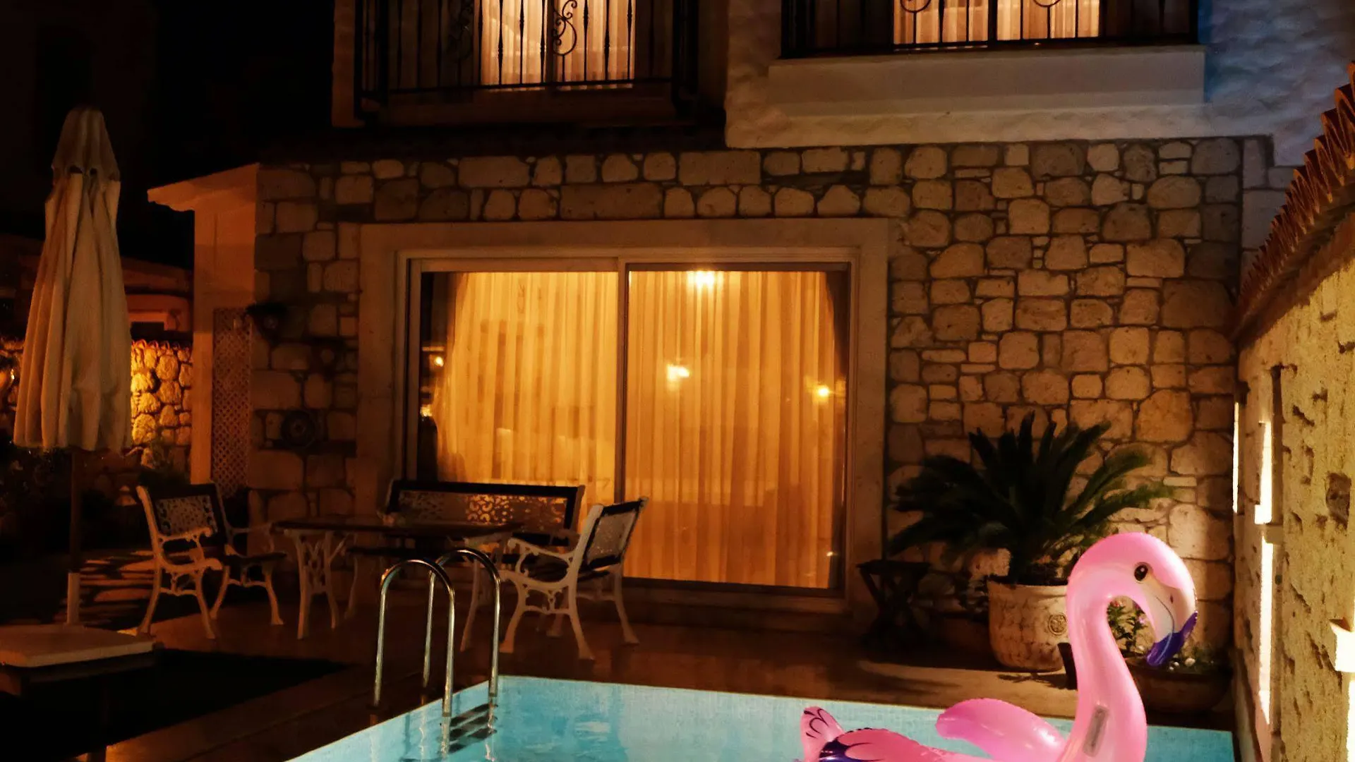 Villa Bade Otel Alacatiイズミル
