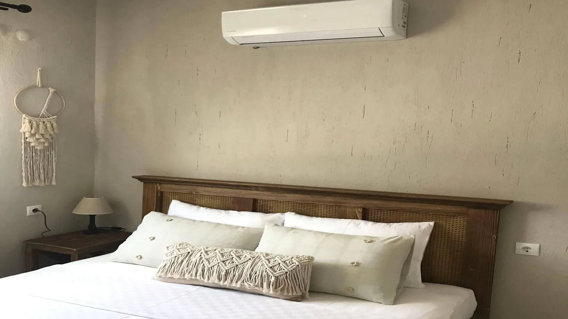 *** ベッド・アンド・ブレックファスト Villa Bade Otel Alacatiイズミル トルコ