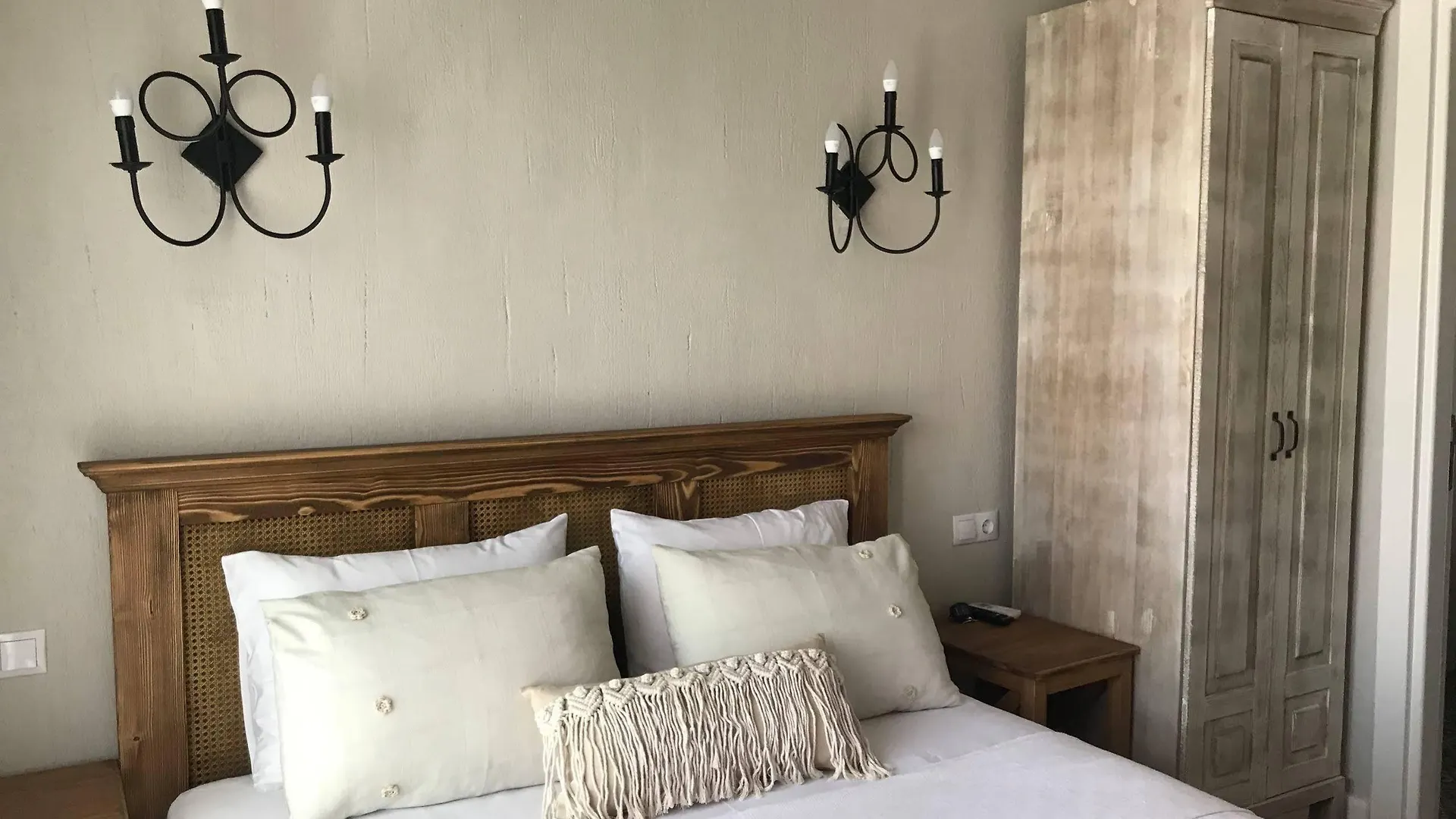 Villa Bade Otel Alacatiイズミル ベッド・アンド・ブレックファスト